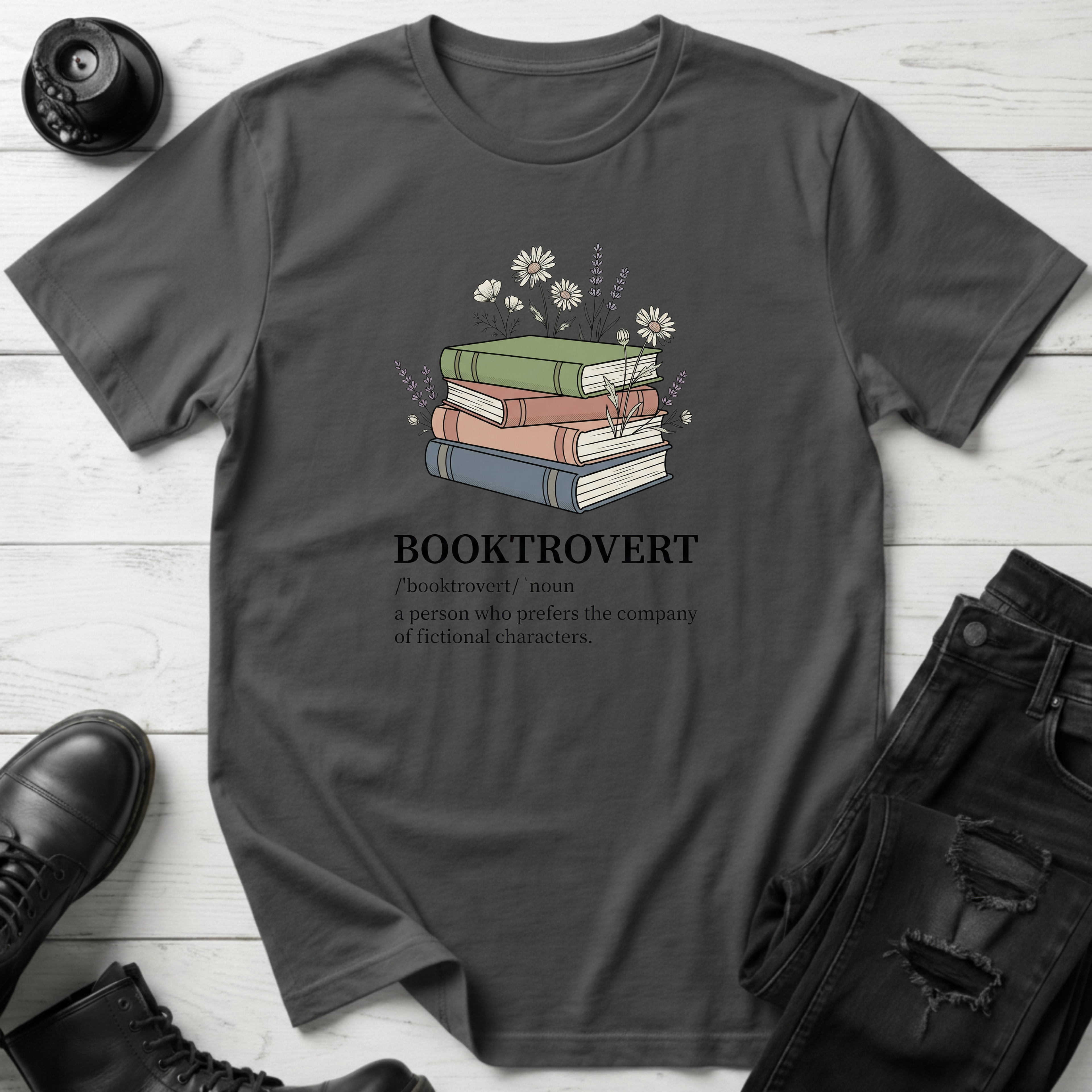 Booktrovert T-Shirt