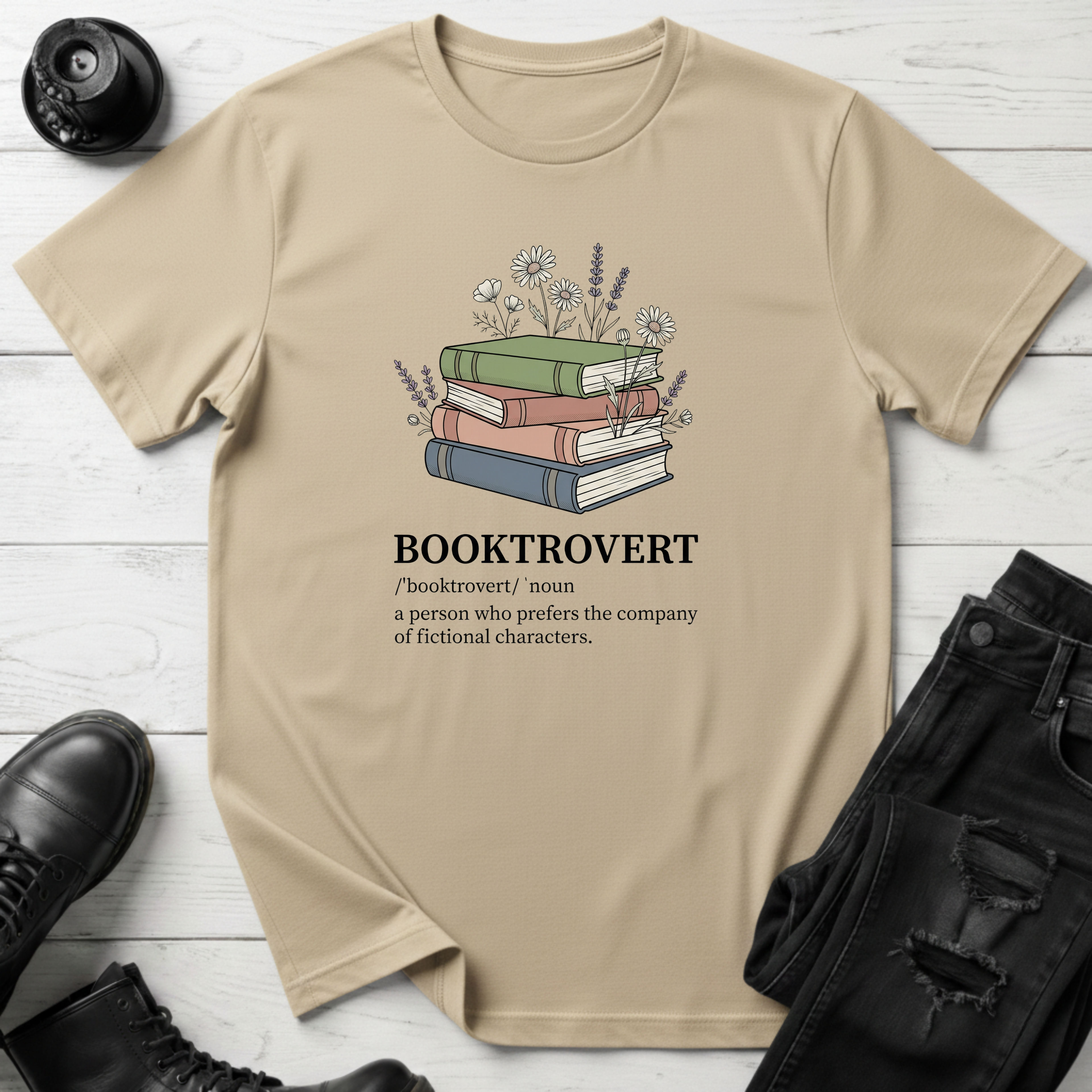Booktrovert T-Shirt