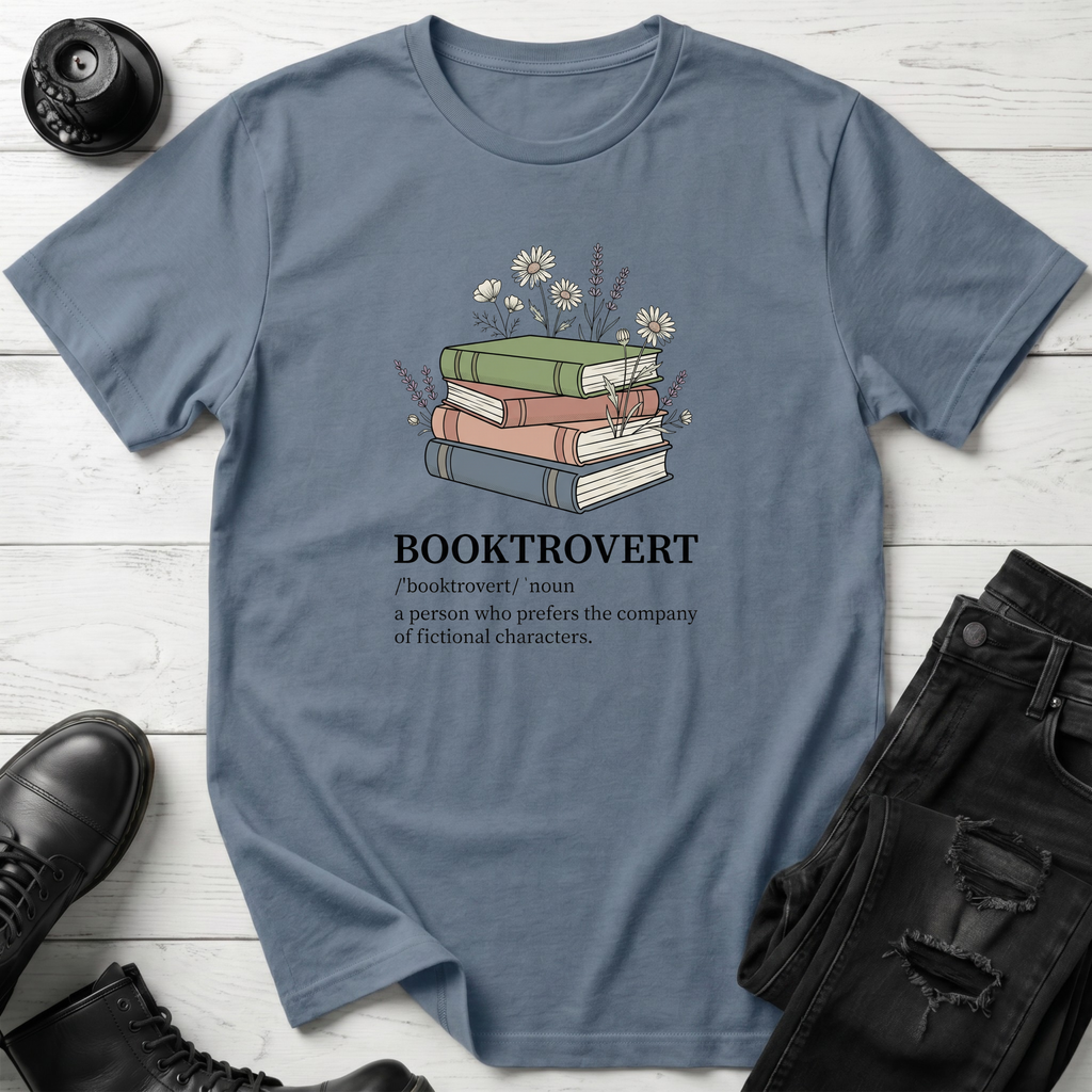 Booktrovert T-Shirt